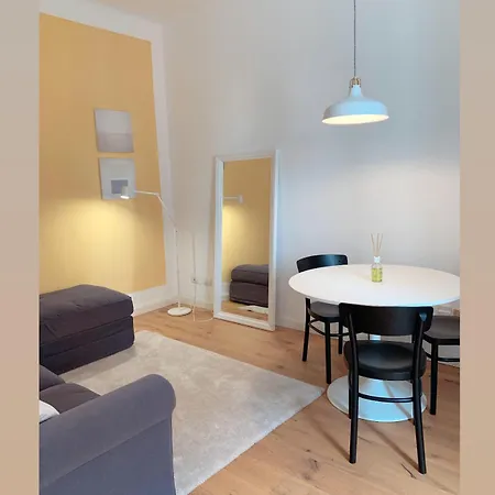 Lejlighed Giallo Milano