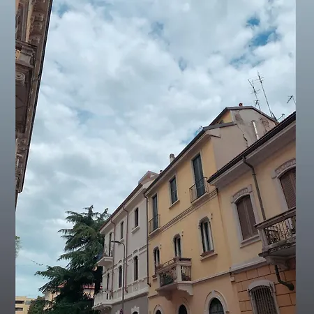 Lejlighed Giallo Milano